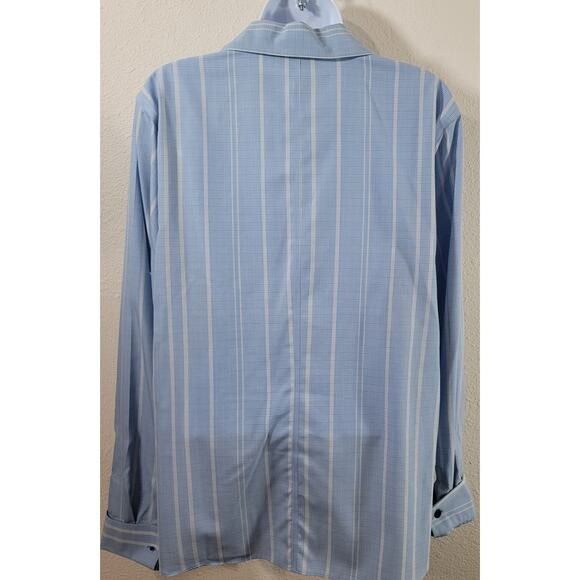 Liz Claiborne Blue White Striped Button Up Non Iron Top 14 Lightweight Soft - Picture 2 of 6